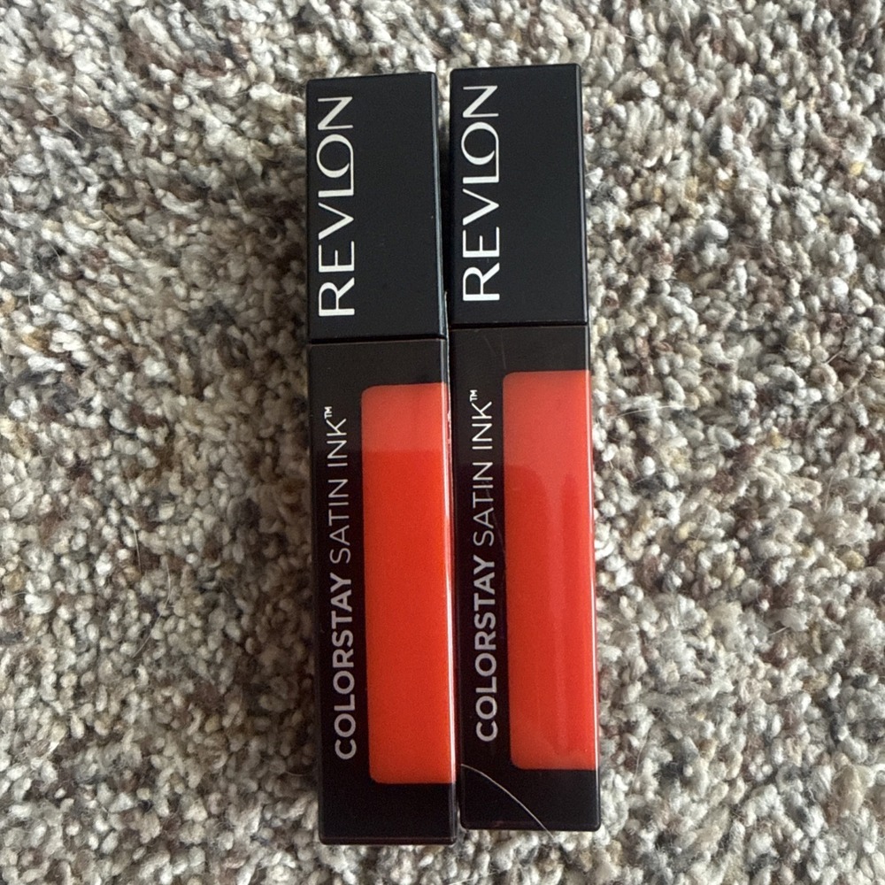 Revlon ColorStay Smokin Hot Long Lasting Lipstick with Vitamin E, 0.17 (2 Pack)